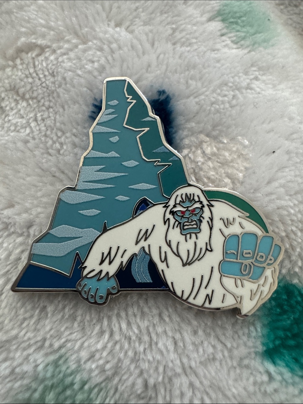 Disney Matterhorn with Yeti Pin